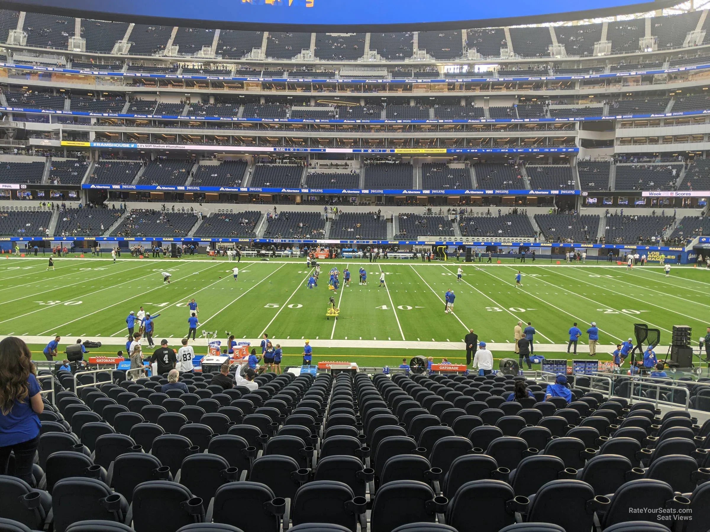 Lower Level Premium Sideline